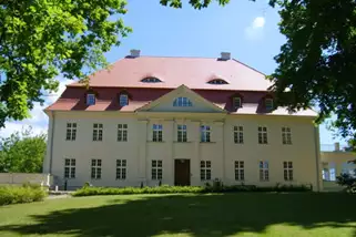 Begegnungsstaette-Schloss-Gollwitz__t11335.webp