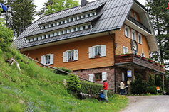 Naturfreundehaus-Badener-Hoehe__t4368.jpg