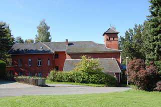 Alte-Schule-Mittelberg__t2910.jpg