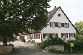 Gaeste-und-Seminarhaus-im-Fraenkischen-Seenland__t12743.jpg