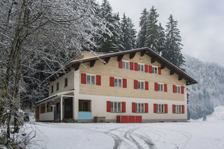 Gruppenhaus-im-Bregenzerwald__t12502o.jpg