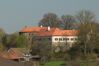 Jugendbildungsstaette-des-Bezirks-Oberpfalz-der-KAB-und-CAJ-Waldmuenchen-gGmbH__t3535.jpg