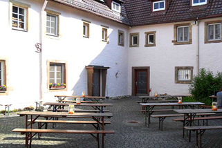 Jugendhaus-Michaelsberg__t2060m.jpg