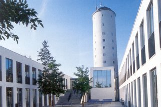 Jugendherberge-Otto-Moericke-Turm-Konstanz__t3778b.jpg
