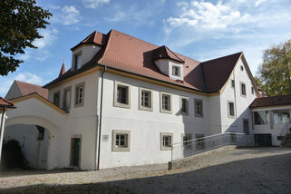Jugendtagungshaus-Schloss-Reimlingen__t13184.jpg