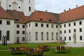Kloster-Obermarchtal__t8845d.jpg