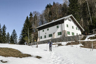 Naturfreundehaus-Paul-Gruber-Haus__t4485b.jpg