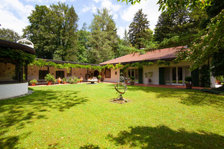 Villa-Sawallisch-Das-Seminarhaus-im-Chiemgau__t12866c.jpg