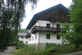 Wessely-Haus-Jugendwaldheim-Nationalpark-Bayerischer-Wald__t7072.jpg