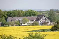 Bildungs-und-Freizeitstaette-Landhaus-am-Heinberg__t811.webp