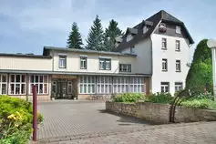 Gaestehaeuser-Neuvandsburg-des-DGD-e-V-__t6184.webp