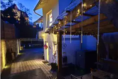 Gruppenunterkunft-am-Schloss-Kransberg--24-Pers-__t12297.webp