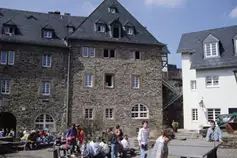 Jugendherberge-Burg-Monschau__t3834.webp