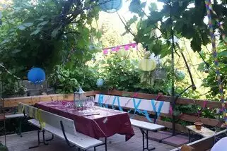 Baerenhoehle-Kastelsteinh-mit-Spa-und-Well-Q-w-ell-ness-mit-Hoehen-Tal-Blick__t12015f.webp
