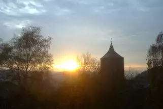 Burg-Rothenfels-Jugendherberge-und-Tagungshaus__t3903t.webp
