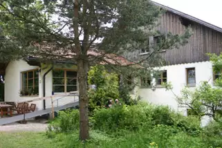 Gruppen-und-Seminarhaus-Villa-Michelbach__t2704j.webp