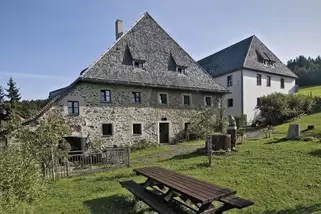 Jugendherberge-Waldhaeuser__t3984e.webp