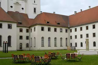Kloster-Obermarchtal__t8845d.webp