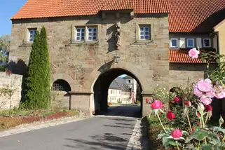 KlosterGasthof-Maria-Bildhausen-Gruppenunterkunft-fuer-Menschen-mit-Behinderungen__t12217i.webp