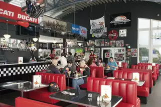 Nuerburgring-Motorsport-Hotel__t12737j.webp
