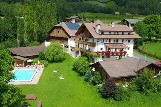 Residence-Hauserhof-in-Suedtirol__t12713i.webp