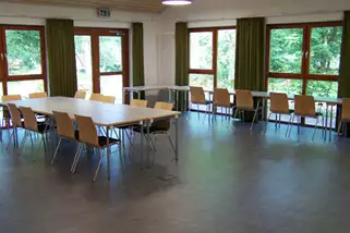 Waldpaedagogikzentrum-Ostheide-Haus-Oerrel__t3325g.webp